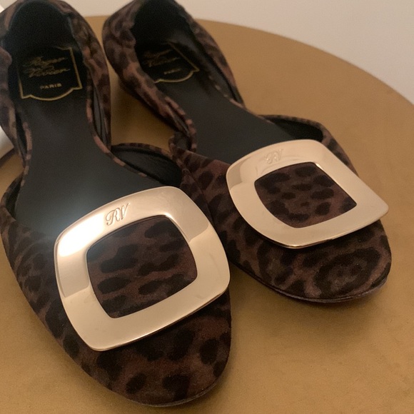 Roger Vivier Animal Print Flats - Picture 4 of 7